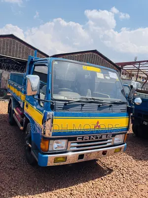 Canter 4d33 Engine Tipper First Class