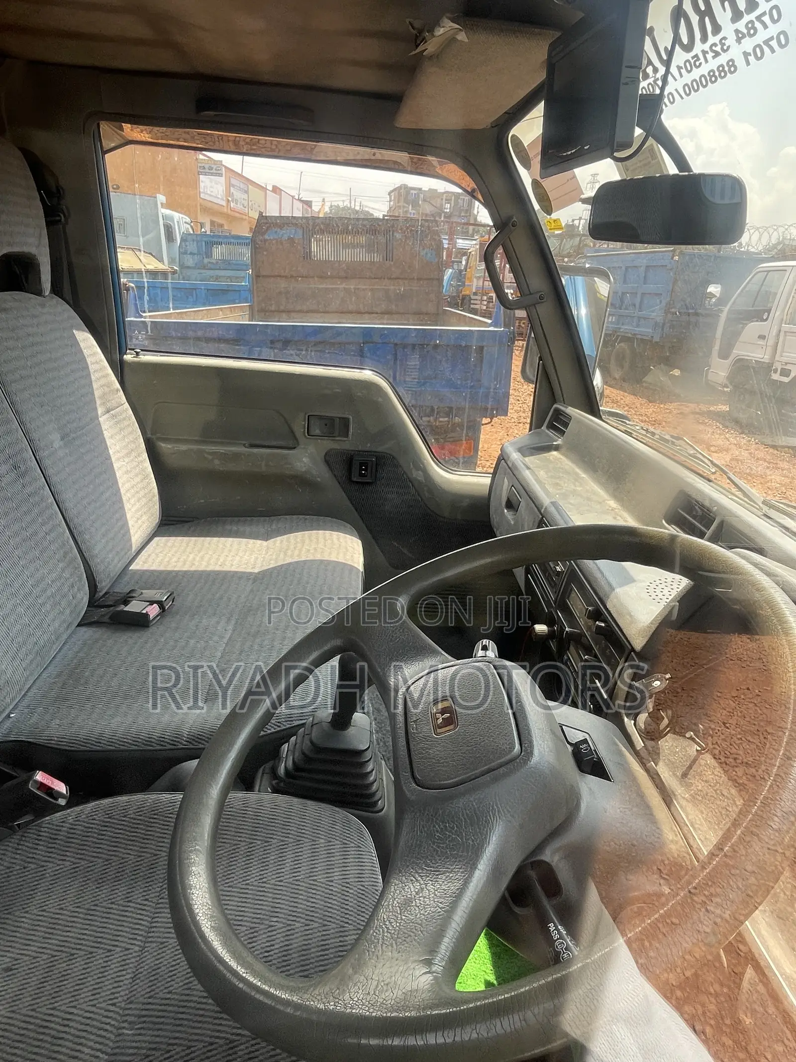 Canter 4d33 Engine Tipper First Class