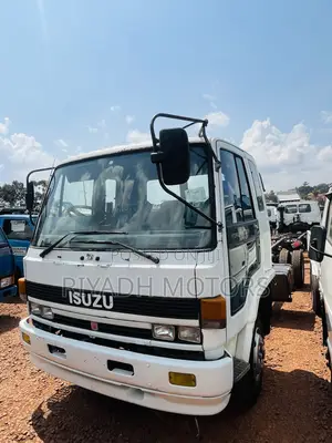 Isuzu Truck 6bg1 Engine Chassis