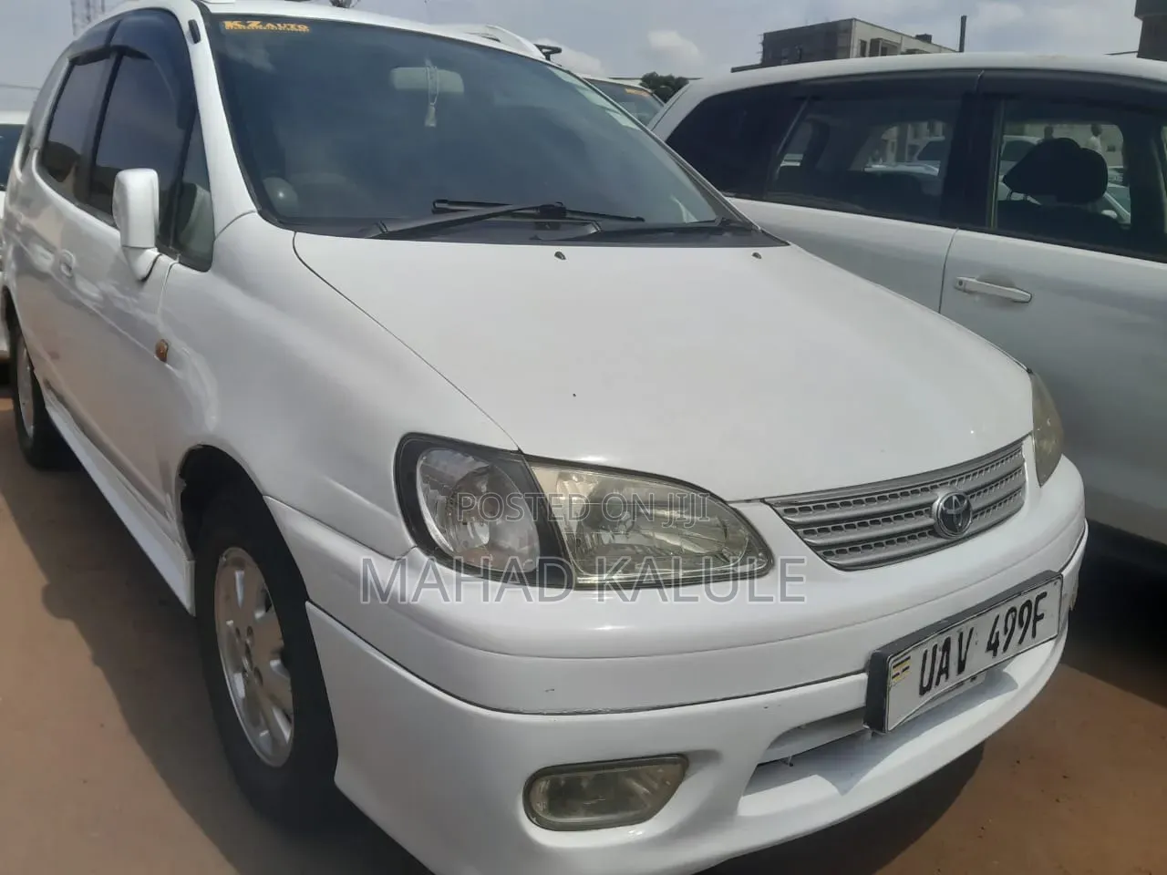 Toyota Corolla Spacio 2000 White
