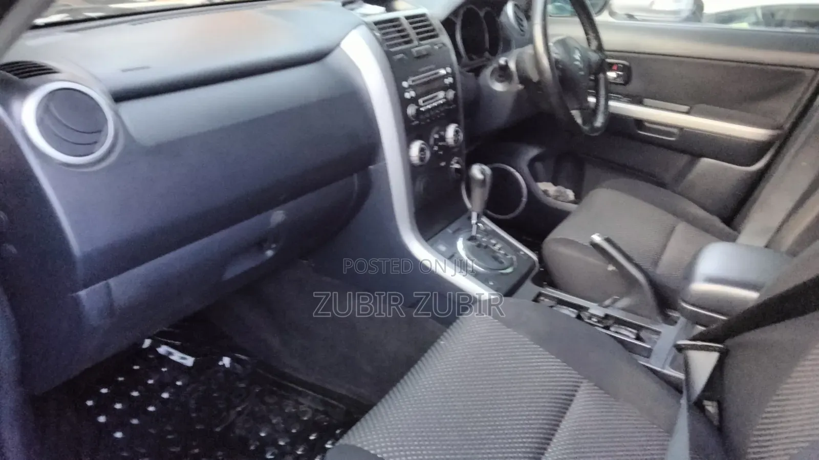 Suzuki Escudo 2013 Silver