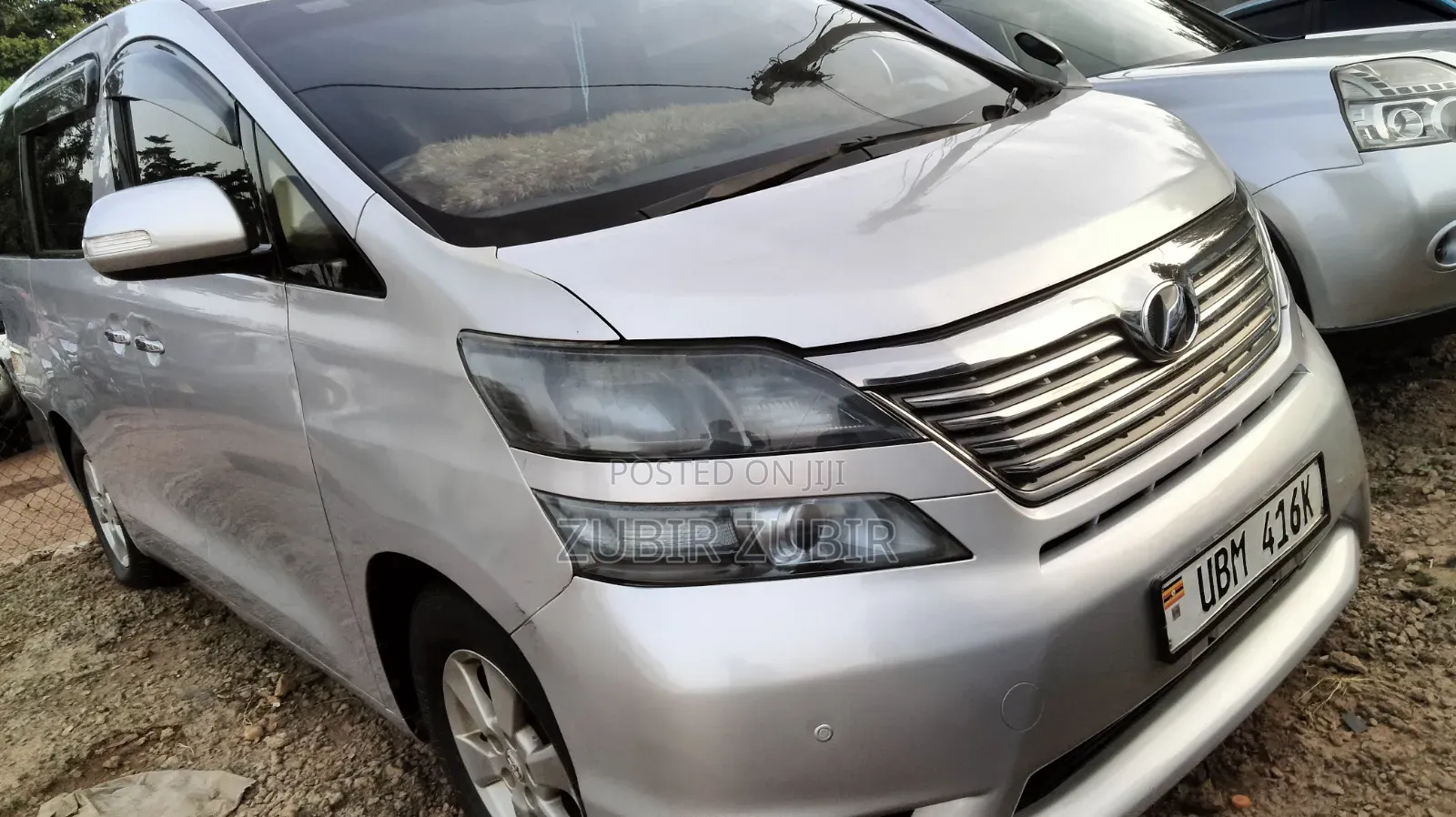 Toyota Alphard 2012 Silver