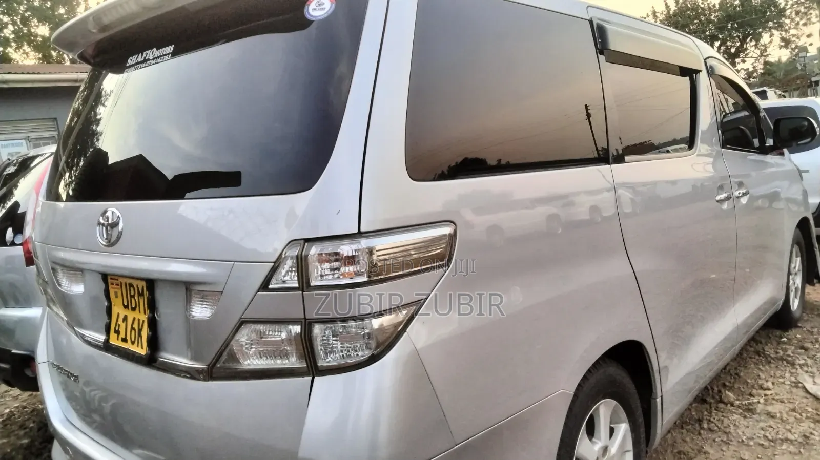 Toyota Alphard 2012 Silver