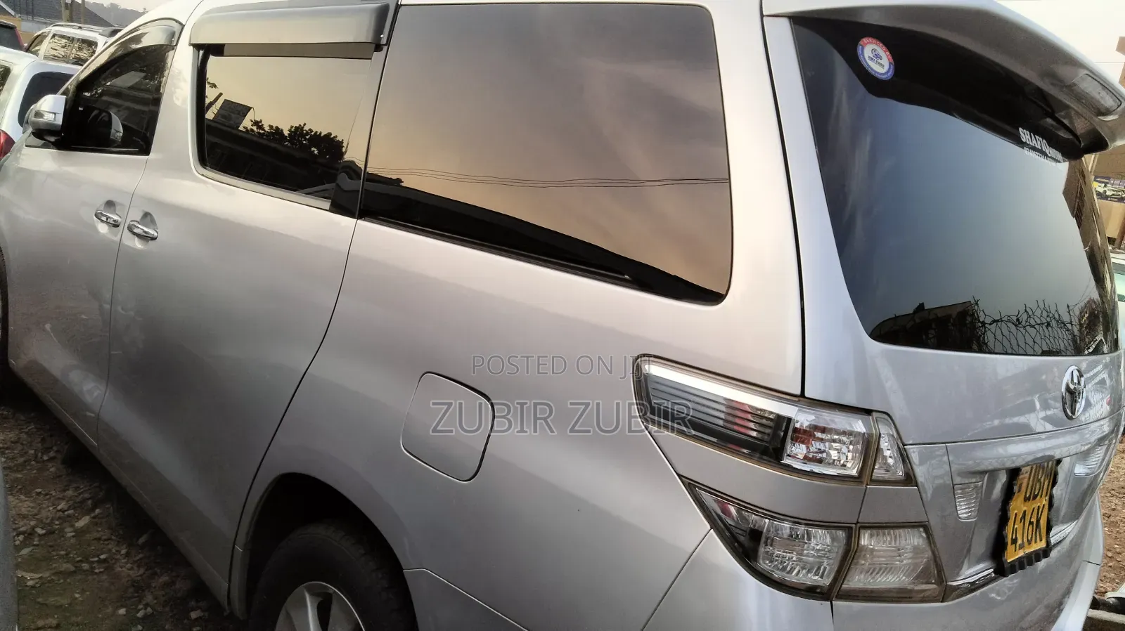 Toyota Alphard 2012 Silver
