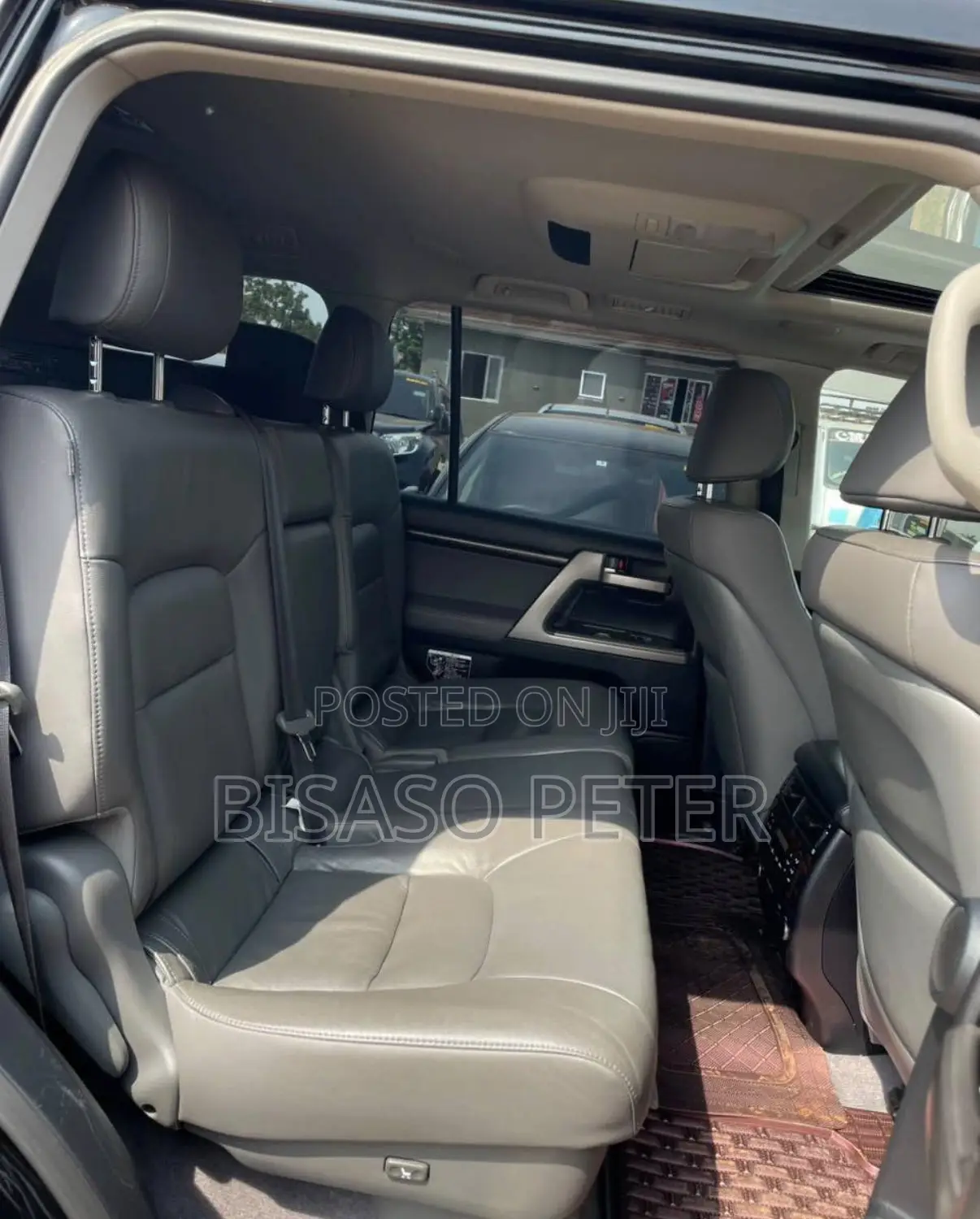 Toyota Land Cruiser 2010 Black