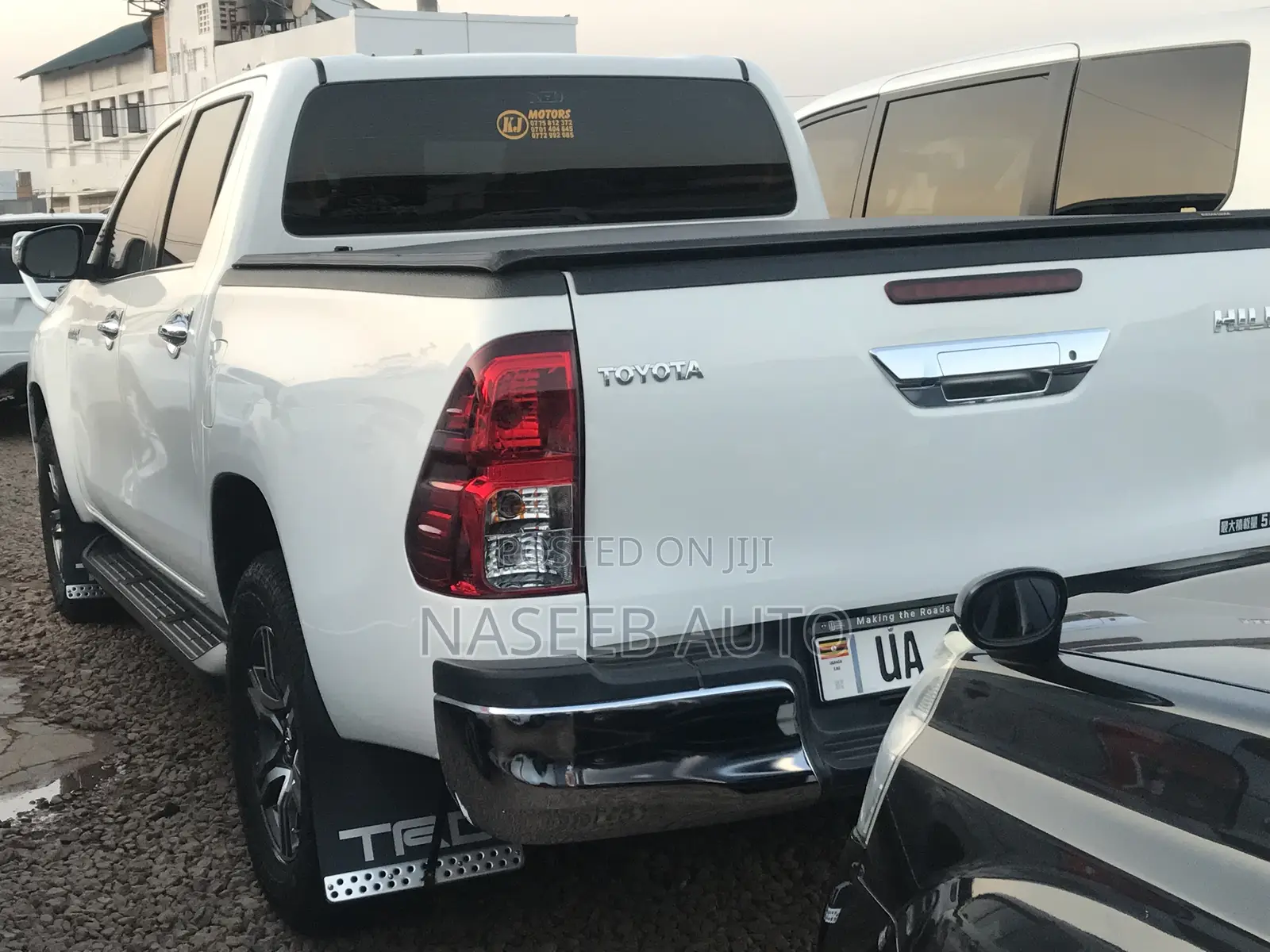 Toyota Hilux 2017 White