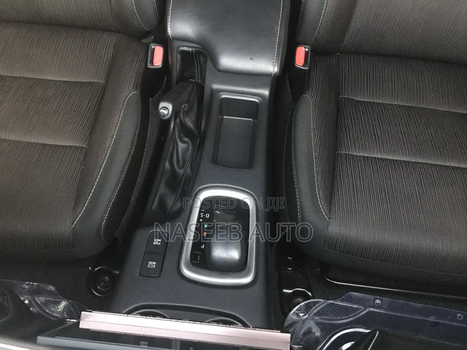 Toyota Hilux 2017 White