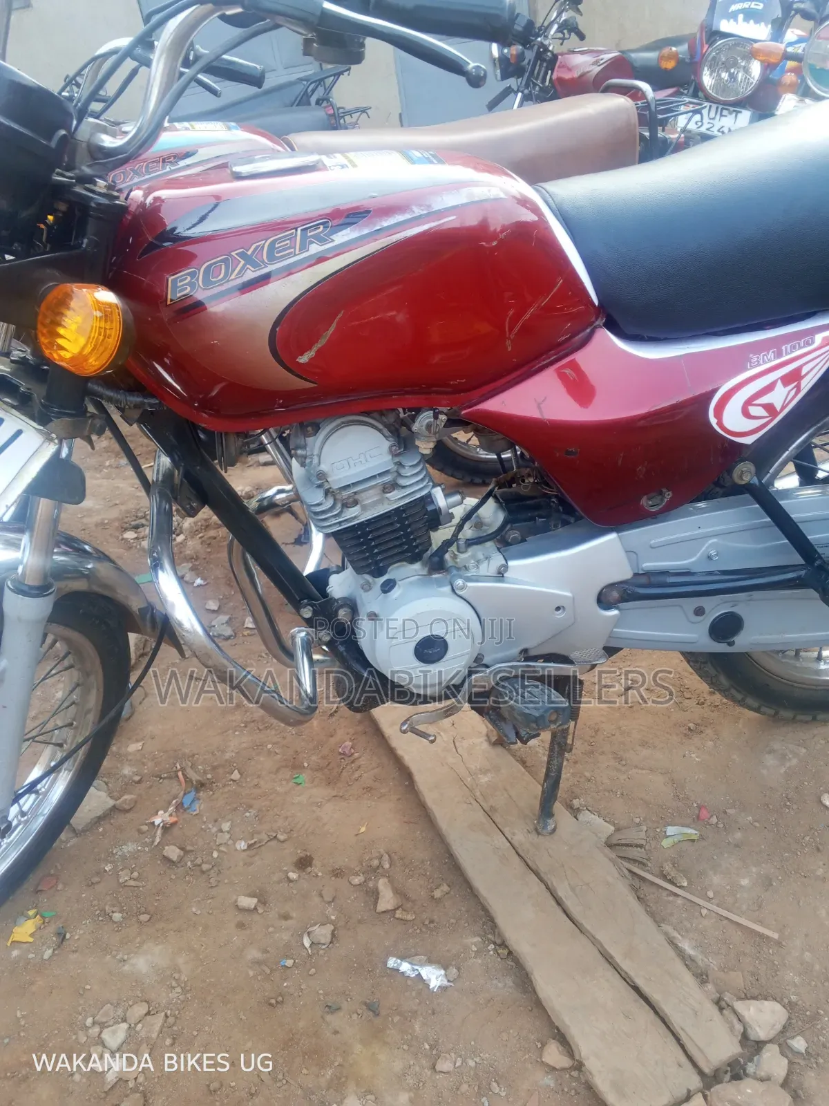 Bajaj Boxer 100 2022 Red