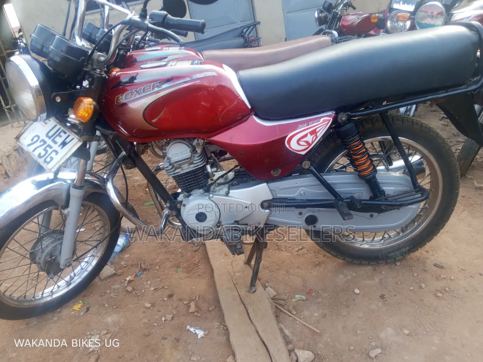 Bajaj Boxer 100 2022 Red