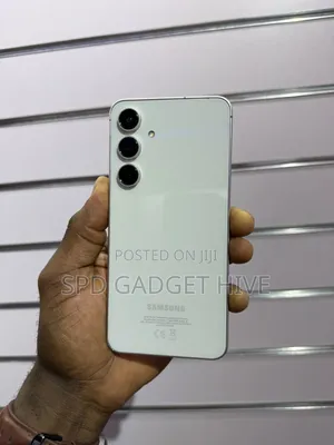 Samsung Galaxy S24 FE 256 GB White