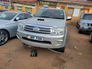 Toyota Fortuner 2013 Gray