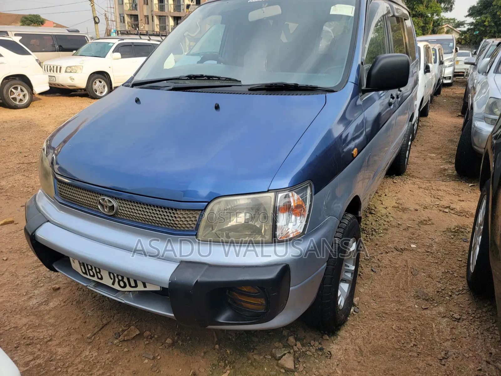 Toyota Noah 2003 Blue