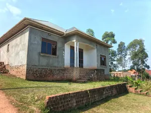 3bdrm House in Kyetume, Mukono TC for sale