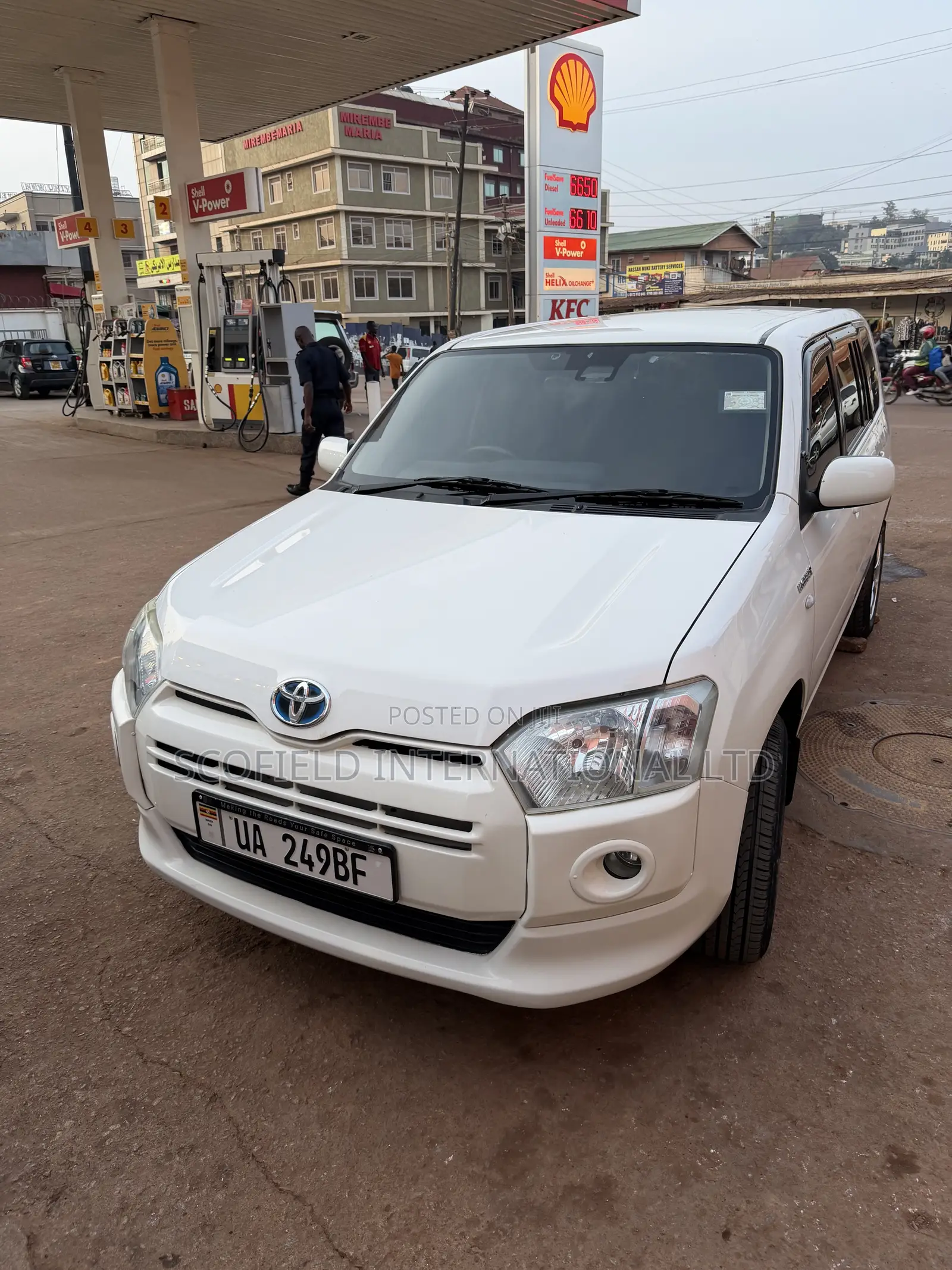 Toyota Succeed 2019 White