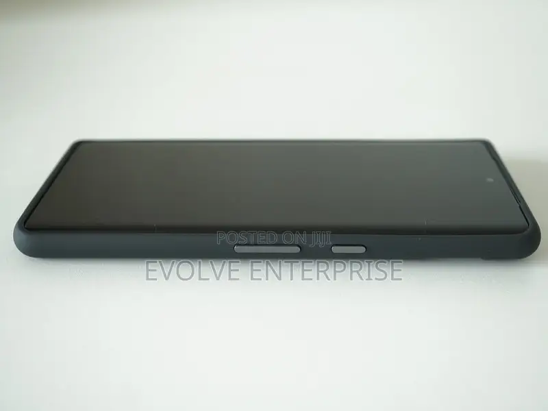 Official Google Pixel 7 Pro Case