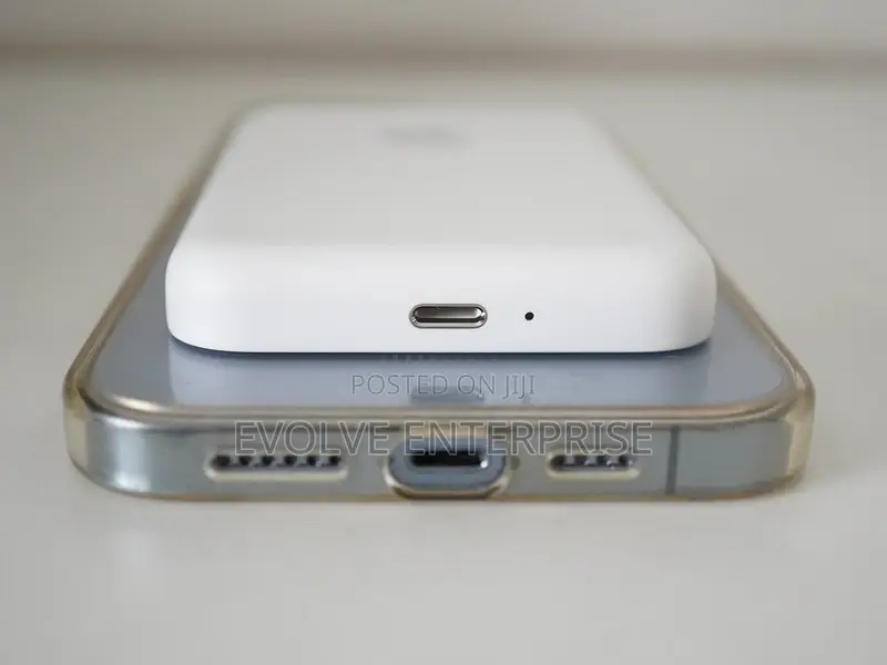 Apple Magsafe Battery Pack