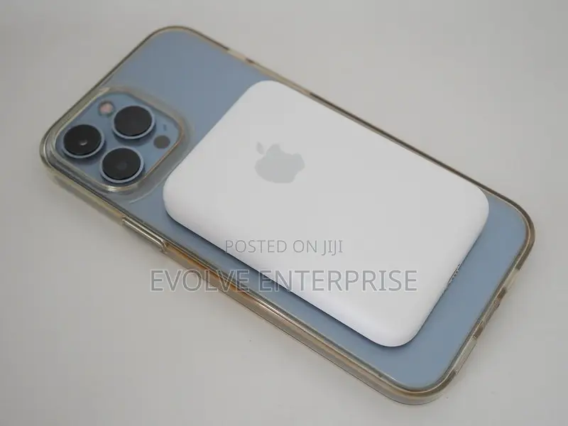 Apple Magsafe Battery Pack