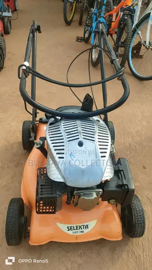 Uk Used Selekta Sl46tr Combi Petrol-Powered Lawn Mower