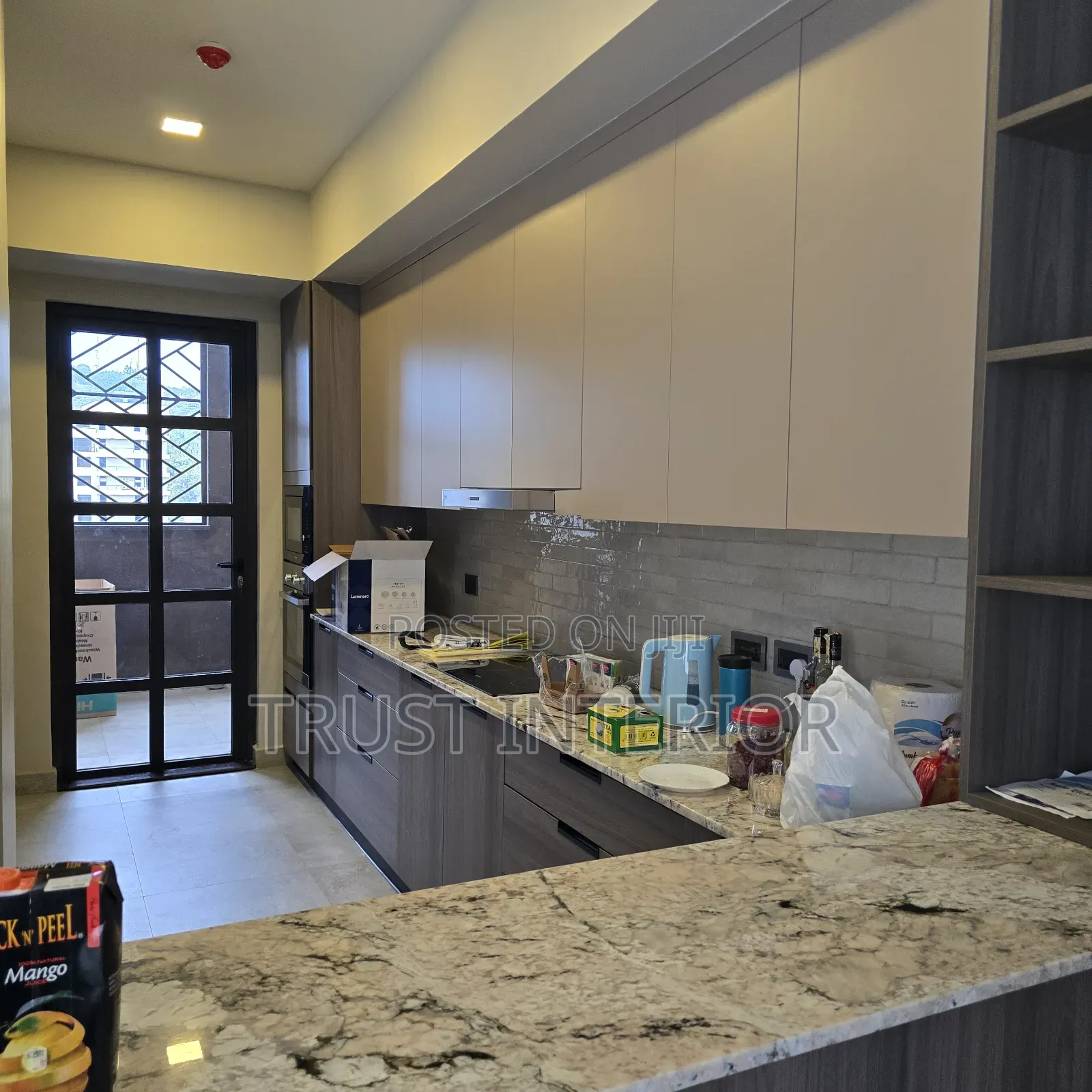 Premium Kitchen Installed Naguru 802