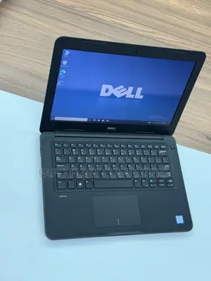 Laptop Dell Latitude 3380 8GB Intel Core i3 HDD 500GB