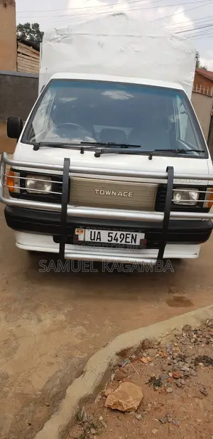 Toyota Townace White