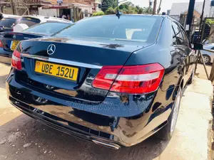 Mercedes-Benz E320 2006 Black