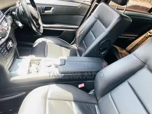 Mercedes-Benz E320 2006 Black