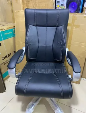 Black Sliver Office Swivel Chairs