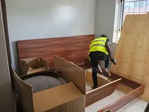 House/Office Movers and Stores