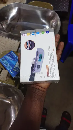 Portable Electronic Luggage Scale