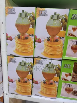 No-Drip Honeycomb Honey Dispenser, A