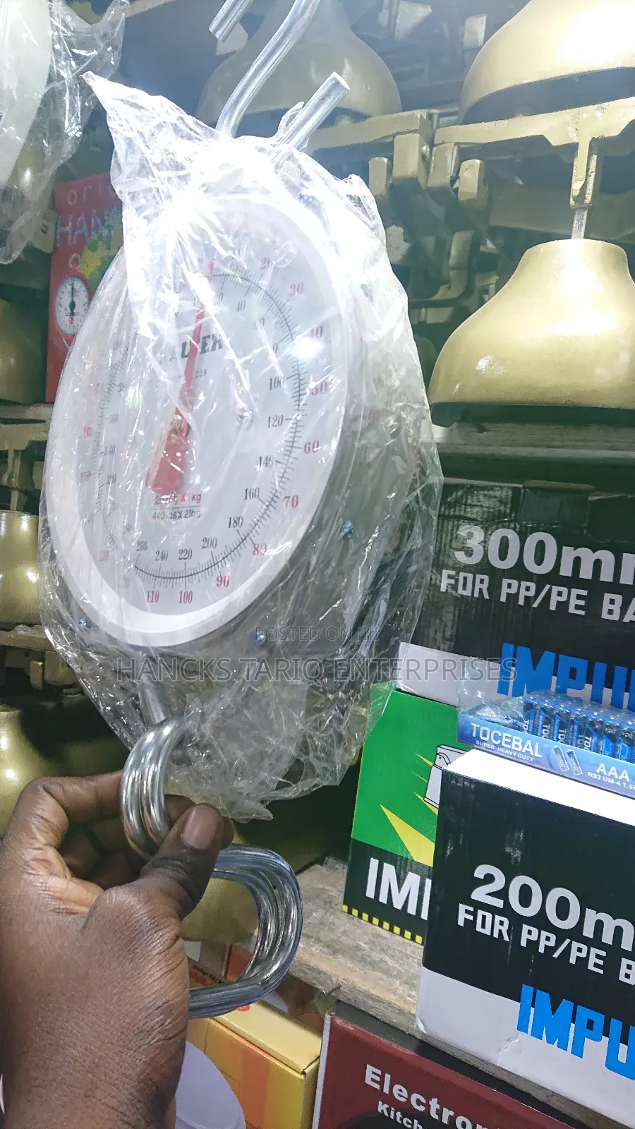 Salter Model 235 Mechanical Hanging Scale (200kg/440lbs)