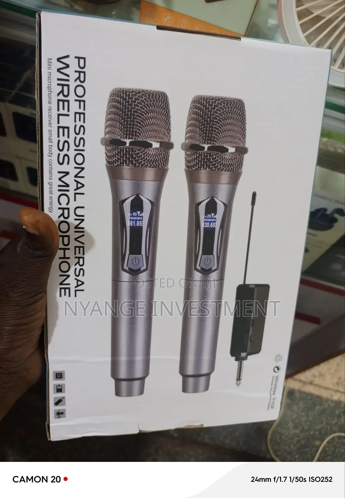 Universal Wireless Microphone System. Wireless Microphone