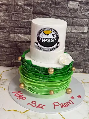 Prom Party Cake