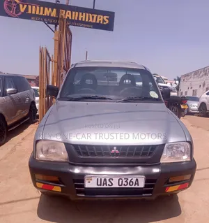 Mitsubishi L200 2001 Silver