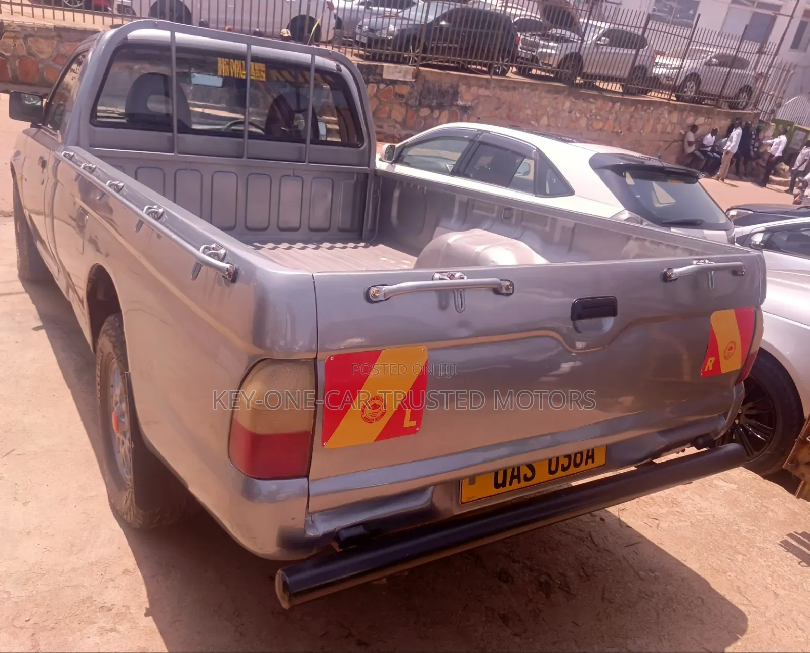 Mitsubishi L200 2001 Silver