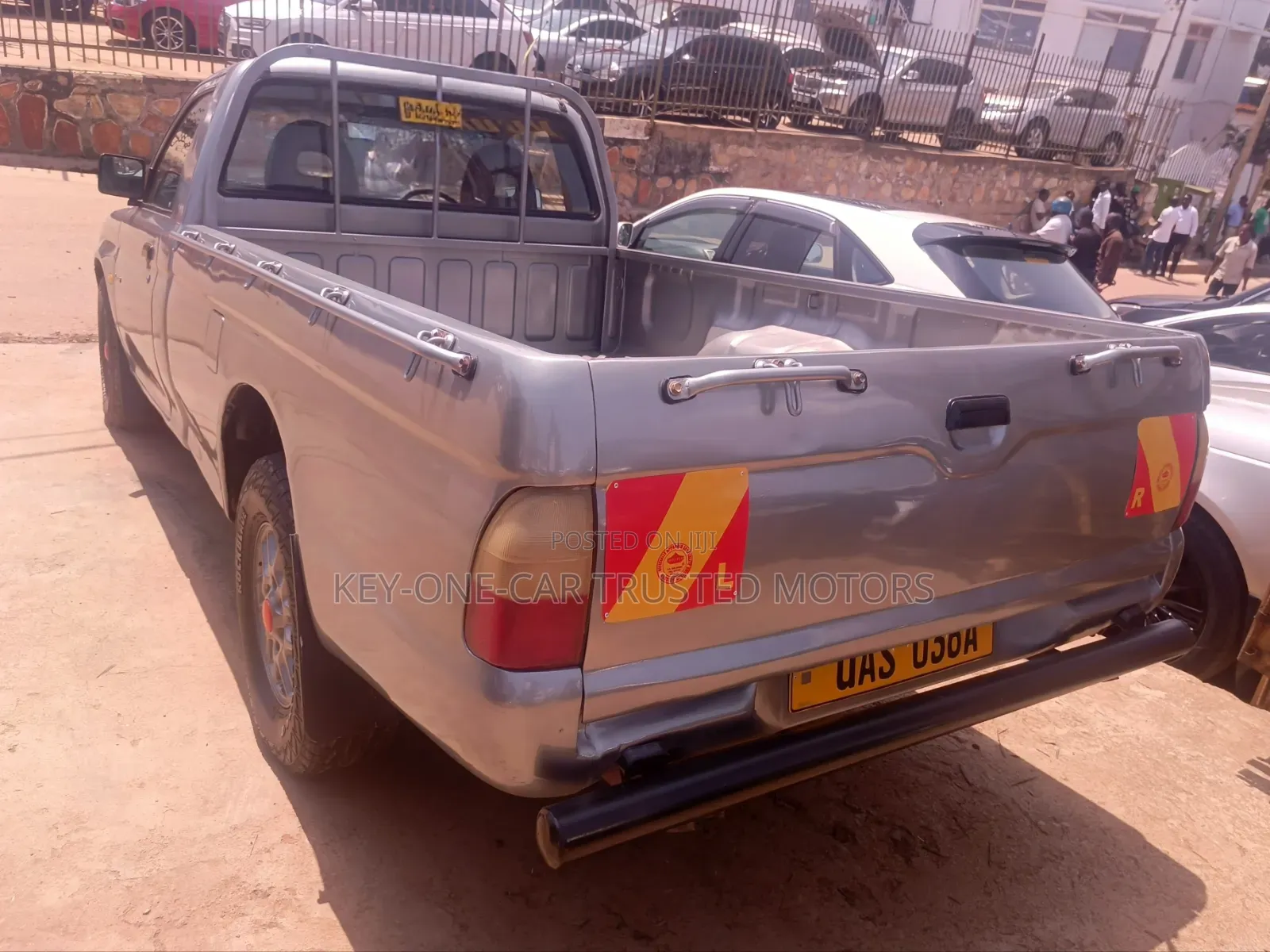 Mitsubishi L200 2001 Silver