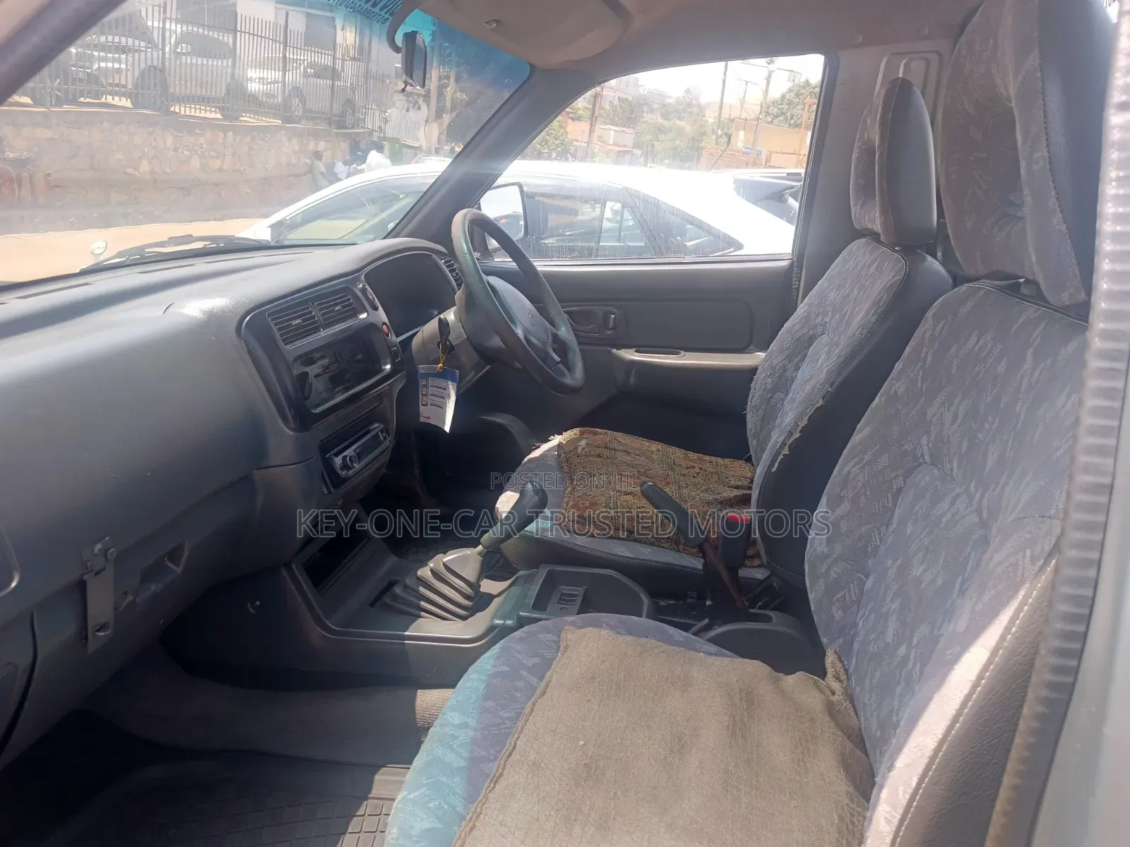 Mitsubishi L200 2001 Silver