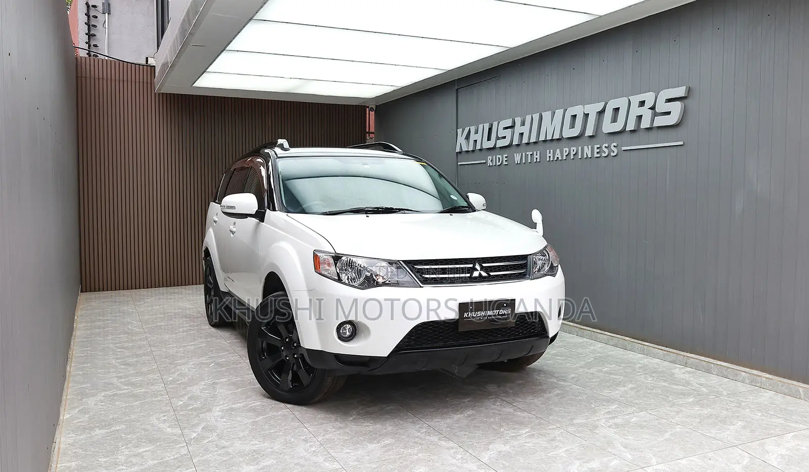 Mitsubishi Outlander 2012 White