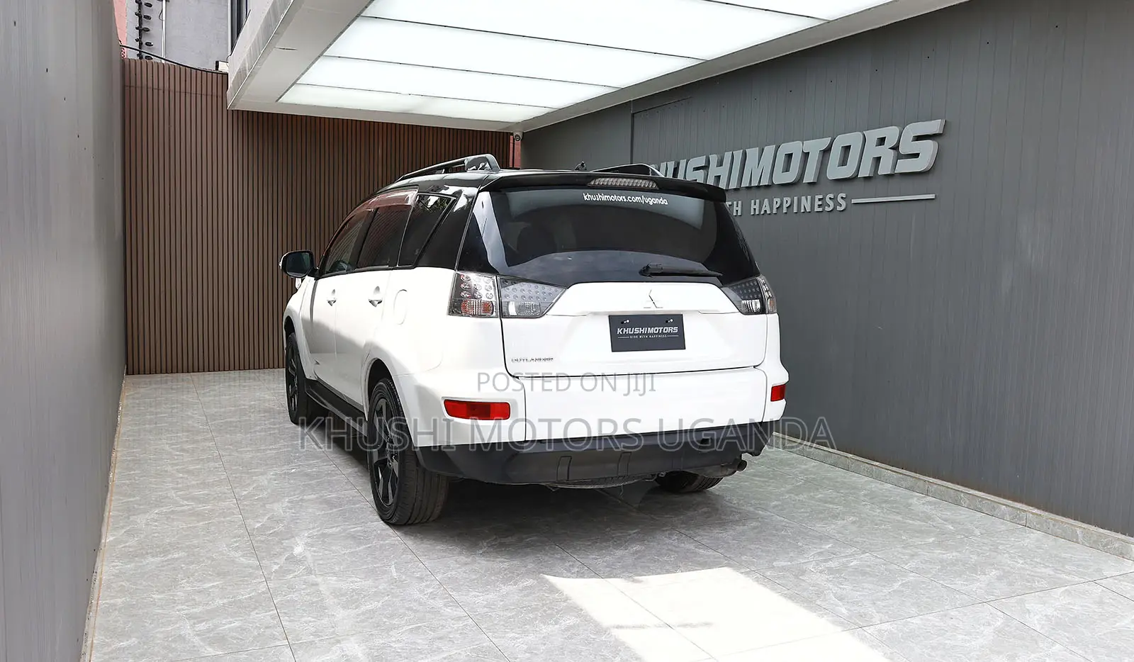 Mitsubishi Outlander 2012 White