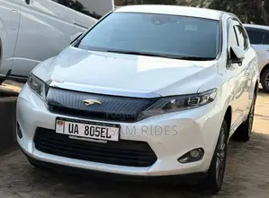 Toyota Harrier 2.0 2016 White