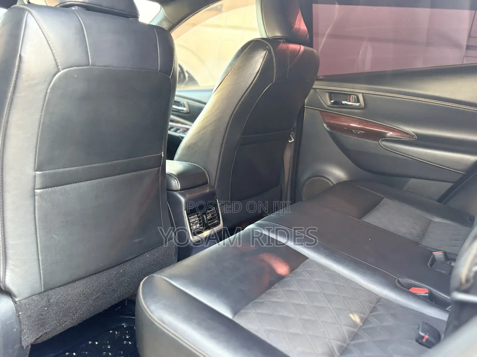 Toyota Harrier 2.0 2016 White