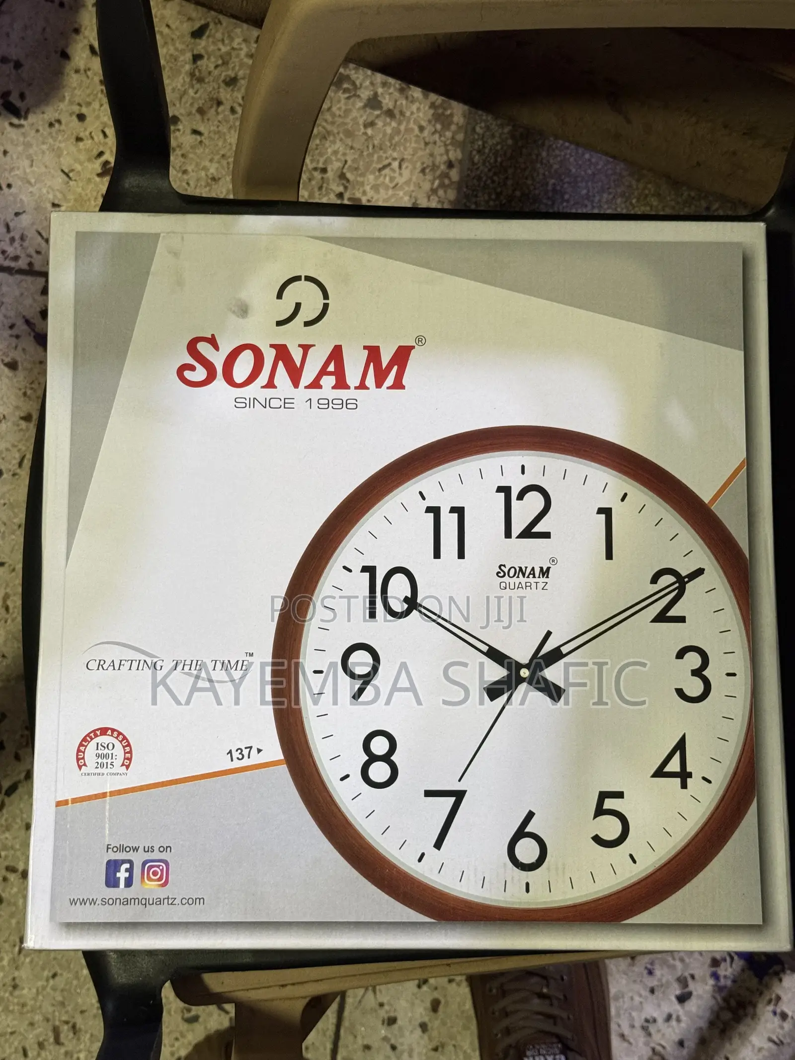 Sonam Quartz Wall Clock Model 137