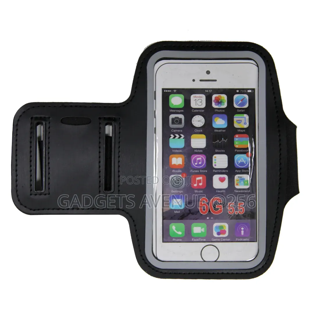 Phone Armband Features a Protective Touchscreen Pouch and a Small S