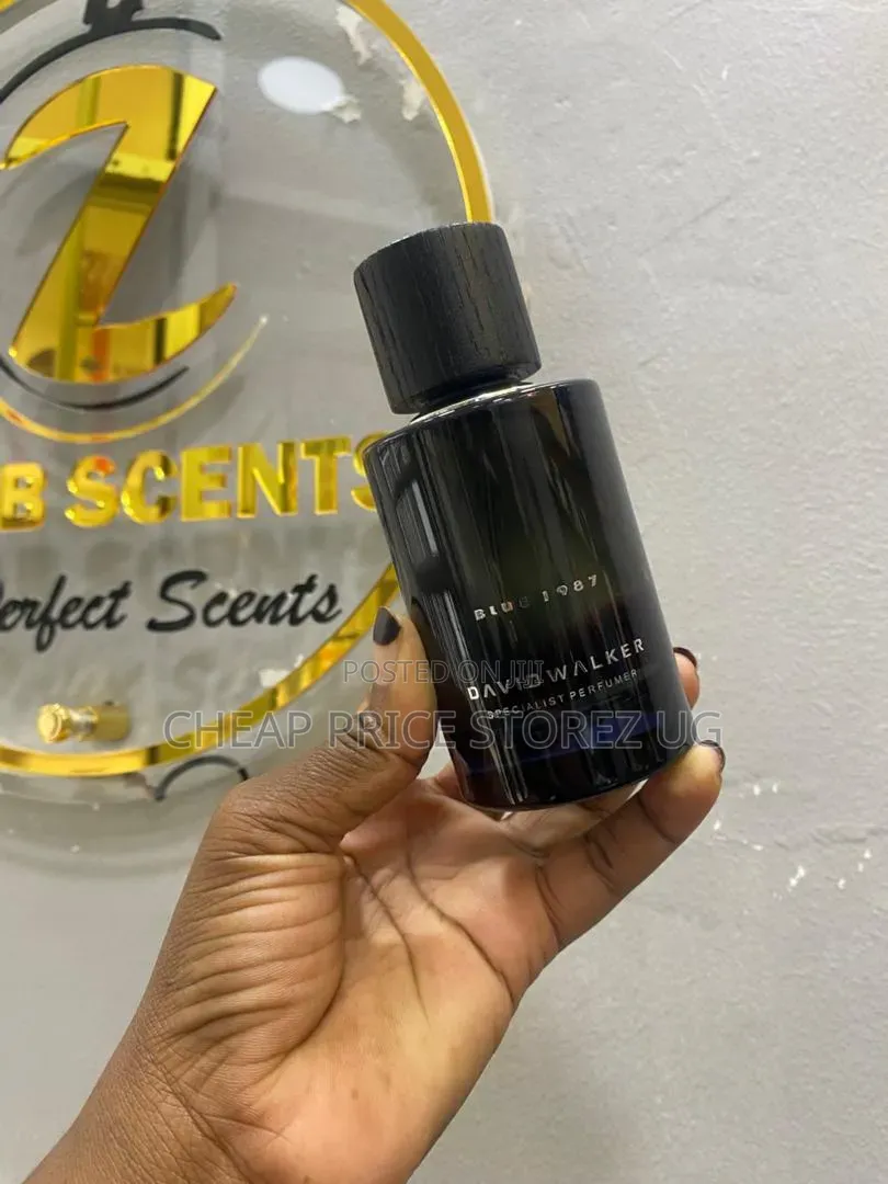 This David Walker Blue 1987 Perfume Features Top Notes of Mandarin