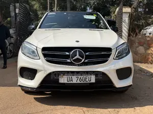 Mercedes-Benz GLE-Class AMG GLE 43 4MATIC 2017 White