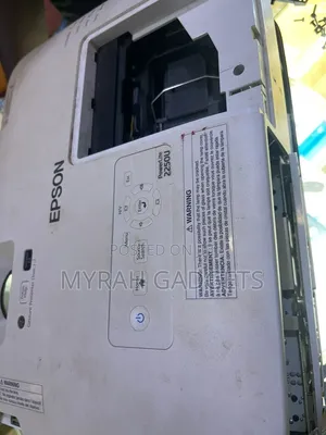 Epson Powerlite 2250u Multimedia Projector Mantainance