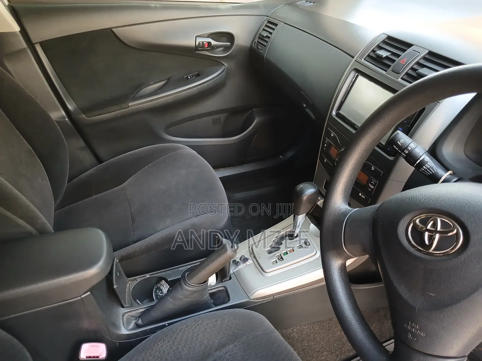 Toyota Corolla Fielder 2010 Silver