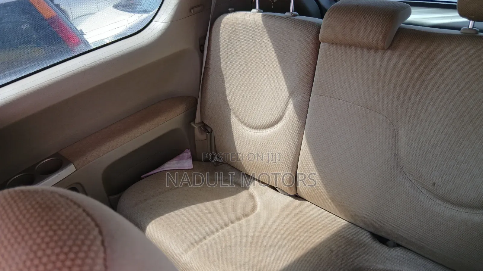 Toyota Porte 2008 Silver