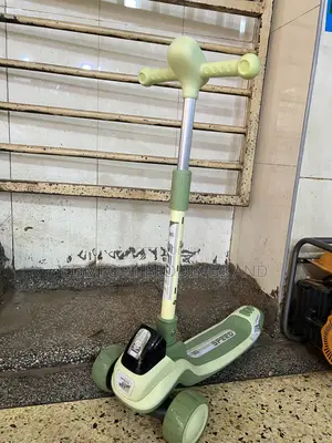 Three Wheels Kids Scooter Green